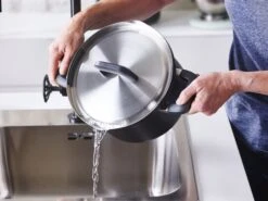 BK Pannenset Flow Cool - Zwart / RVS - 4 Delige Set -Keukenbenodigdheden Winkel 477567f362398f3cedf6eea2da41628b192d7a31 BK Flow cool Bl Cvd Casserole Pour