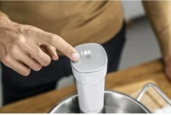 Zwilling Sous Vide Stick Enfinigy - Nauwkeurige Temperatuurinstelling - IPX7 Waterproof - Zilver/Wit -Keukenbenodigdheden Winkel 750045311