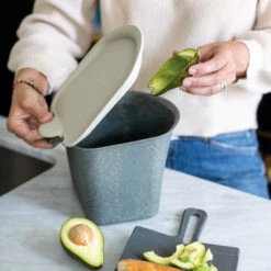 Koziol Tafelprullenbak Bibo Grijs -Keukenbenodigdheden Winkel 7605 bibo 701 os