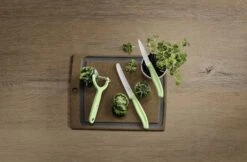 Victorinox Messenset Swiss Classic - Groen - 3-delig 5 Victorinox Messenset Swiss Classic - Groen - 3-delig -Keukenbenodigdheden Winkel 7613329141991 2