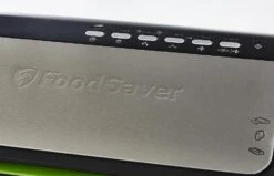 FoodSaver Vacumeermachine Profi Line - RVS - FFS005/X 7 FoodSaver Vacumeermachine Profi Line - RVS - FFS005/X -Keukenbenodigdheden Winkel FFS005VacuumSealer CloseUpButtons 5d36f34c831018.51540047