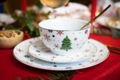 Studio Tavola Kerstservies - Porselein - Rood - 18-delig / 6 Personen -Keukenbenodigdheden Winkel HIT Kerstservies sfeer rood 3