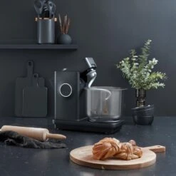 Wilfa Keukenmachine Probaker Black 10 Wilfa Keukenmachine Probaker Black -Keukenbenodigdheden Winkel Kitchen Machine Probaker KM1B 70 Hook Bowl 638df0db44cf56.82009479