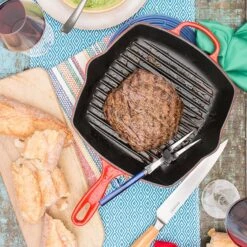 Le Creuset Grillpan Signature - Kersenrood - 26 X 26 Cm - Geëmailleerde Anti-aanbaklaag -Keukenbenodigdheden Winkel Le Creuset Cerise 4 750px