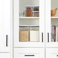 OXO Good Grips Spaghettipot POP 2.0 - 2.1 Liter -Keukenbenodigdheden Winkel OXO voorraadpot sfeer 3 4