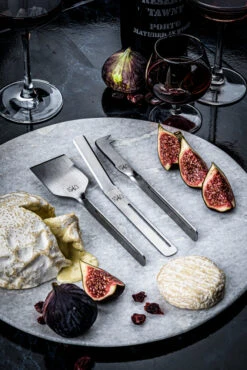 Laguiole Style De Vie Kaasmes En Botermes Zilver - 6 Stuks 8 Laguiole Style De Vie Kaasmes En Botermes Zilver - 6 Stuks -Keukenbenodigdheden Winkel SDVCheese6Steel 1