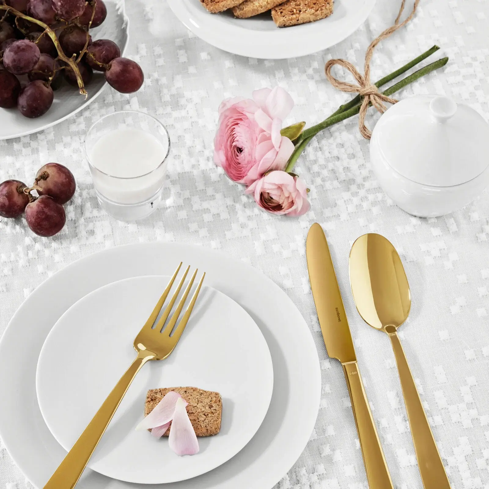 Sambonet Bestekset Flat - Goud - 30 Delig / 6 Personen 2 Sambonet Bestekset Flat - Goud - 30 Delig / 6 Personen - Afbeelding 2