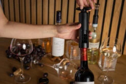 Sareva Wijnopener Set (met Wijnstopper. Foliesnijder & Schenktuit) -Keukenbenodigdheden Winkel Wijnopener 04