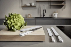 Wusthof Mesbeschermer Tot 12 Cm Laag Wit -Keukenbenodigdheden Winkel Wusthof Mesbeschermer Tot 30 cm Laag Wit 1 3