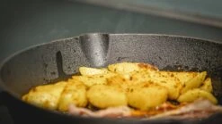 Blackwell Koekenpan - Gietijzer - ø 20 Cm - Zonder Anti-aanbaklaag -Keukenbenodigdheden Winkel jh gietijzer 1 7