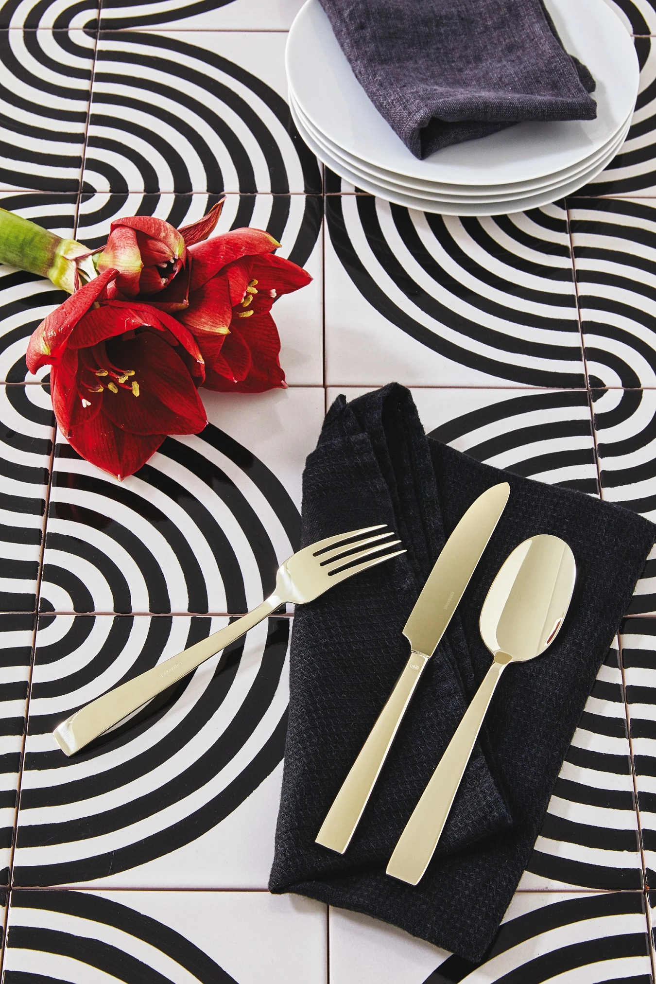 Sambonet Bestekset Flat - Champagne - 24 Delig / 6 Personen 3 Sambonet Bestekset Flat - Champagne - 24 Delig / 6 Personen - Afbeelding 3