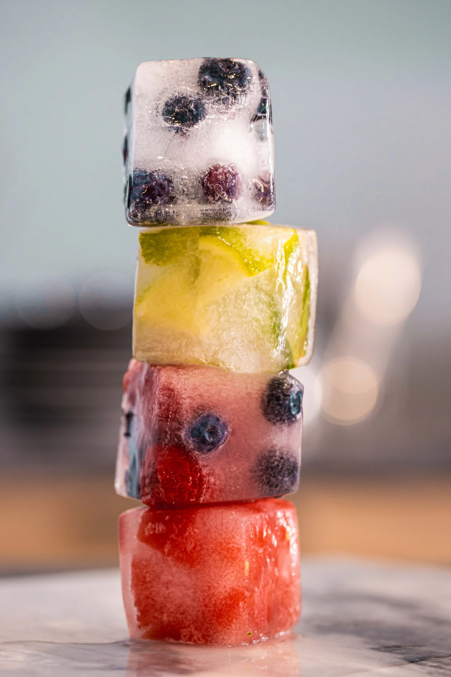 Sareva IJsblokjesvorm - 20 Vierkante Ijsblokjes - Siliconen - Easy Release - Herbruikbaar 2 Sareva IJsblokjesvorm - 20 Vierkante Ijsblokjes - Siliconen - Easy Release - Herbruikbaar - Afbeelding 2