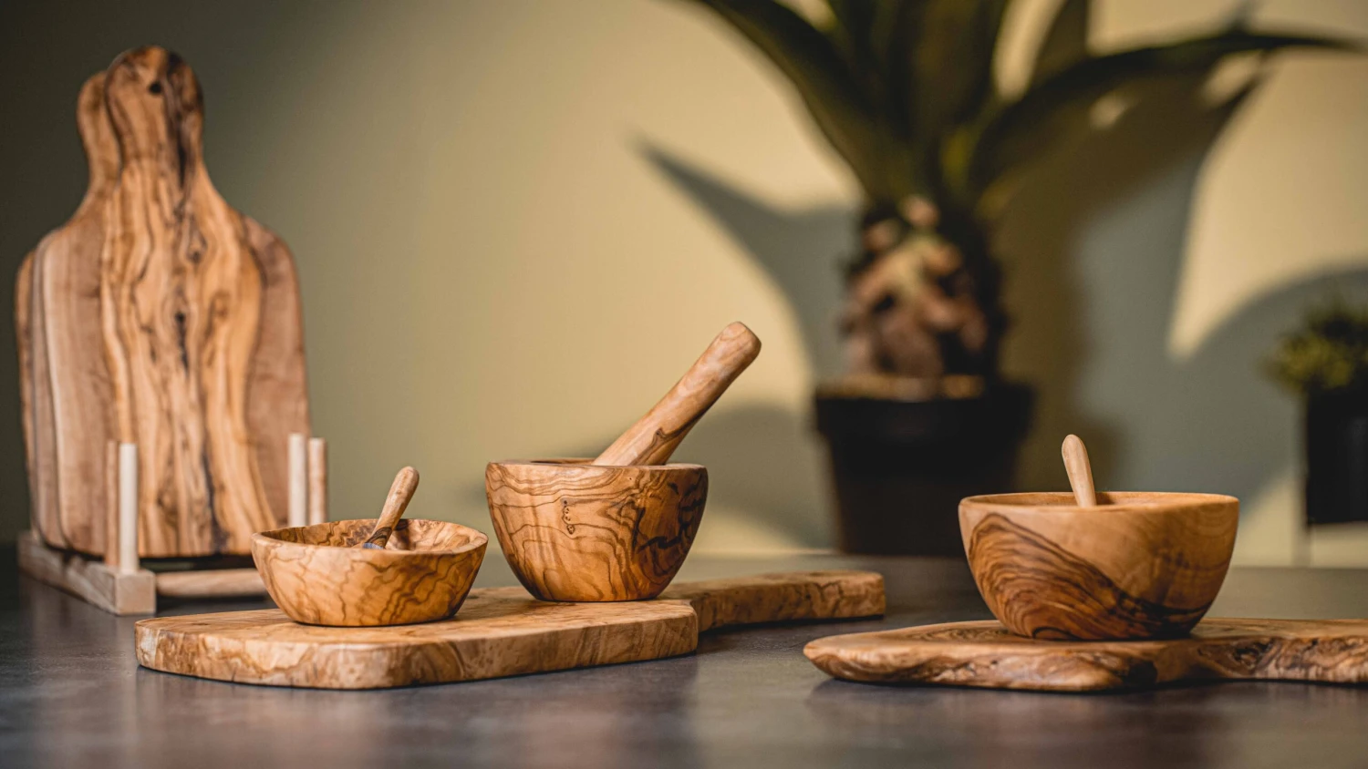 Jay Hill Risotto Lepel Tunea - Olijfhout - 30 Cm 4 Jay Hill Risotto Lepel Tunea - Olijfhout - 30 Cm - Afbeelding 4